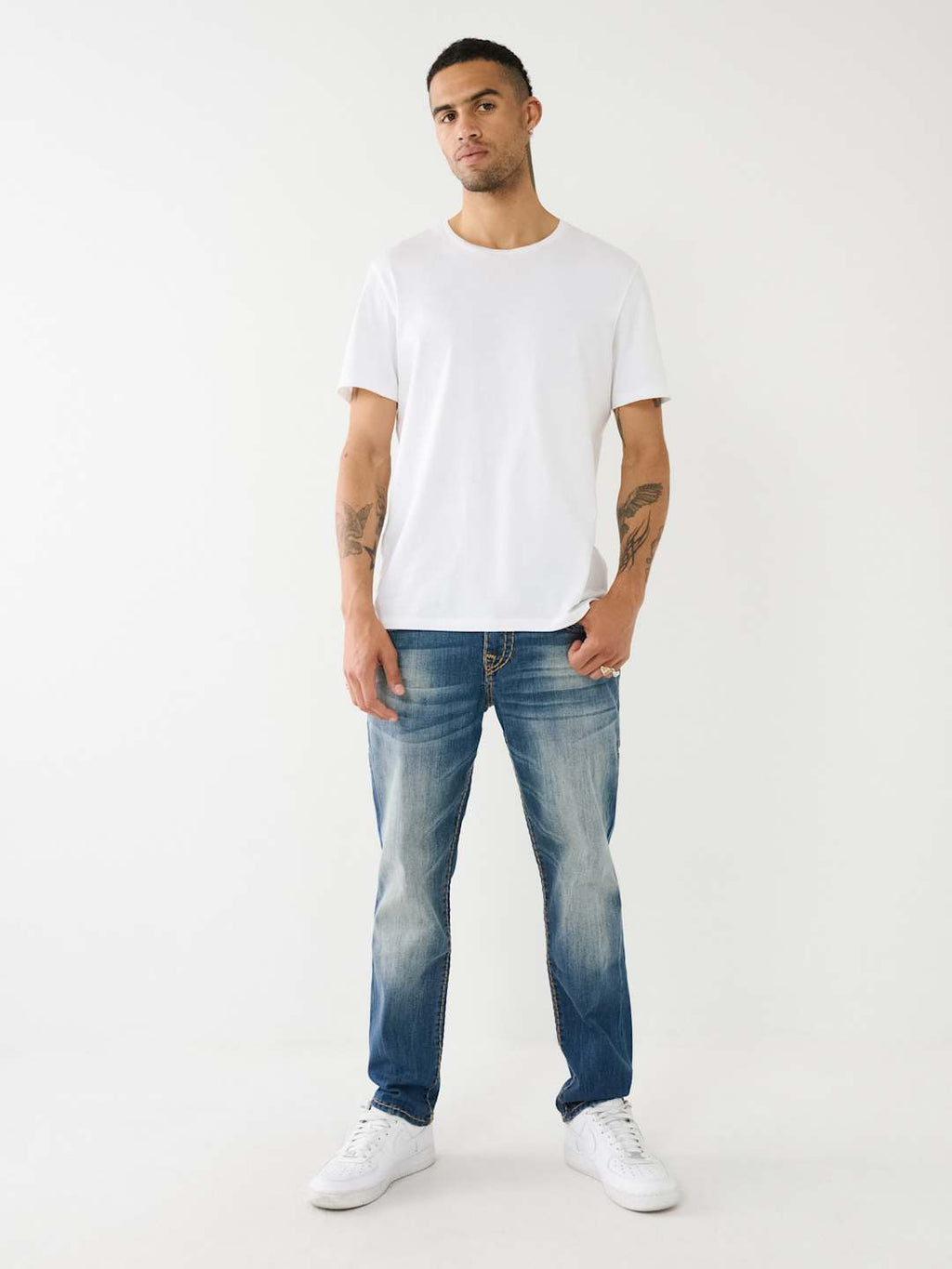 True Religion Geno Jeans Caspien Sea Medium Wash