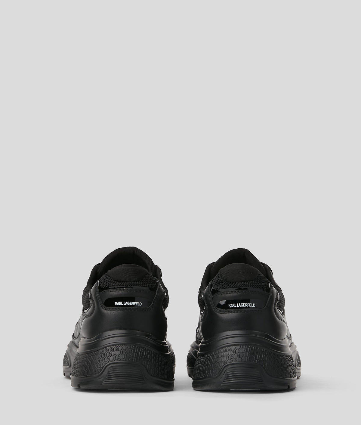 Vesta sneakers