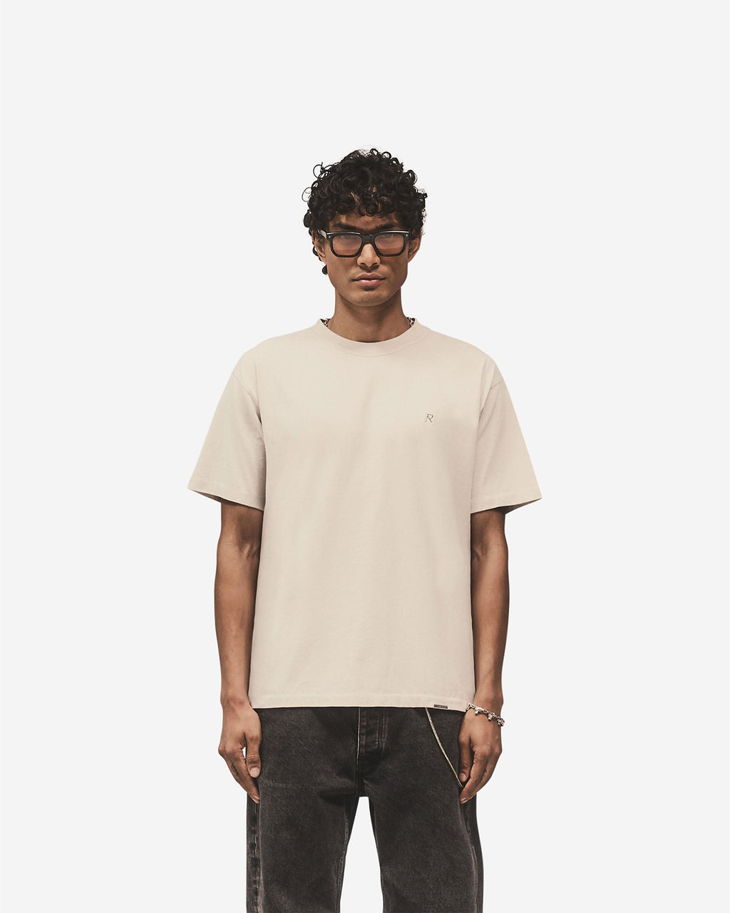 Metal Initial R T-Shirt - Concrete