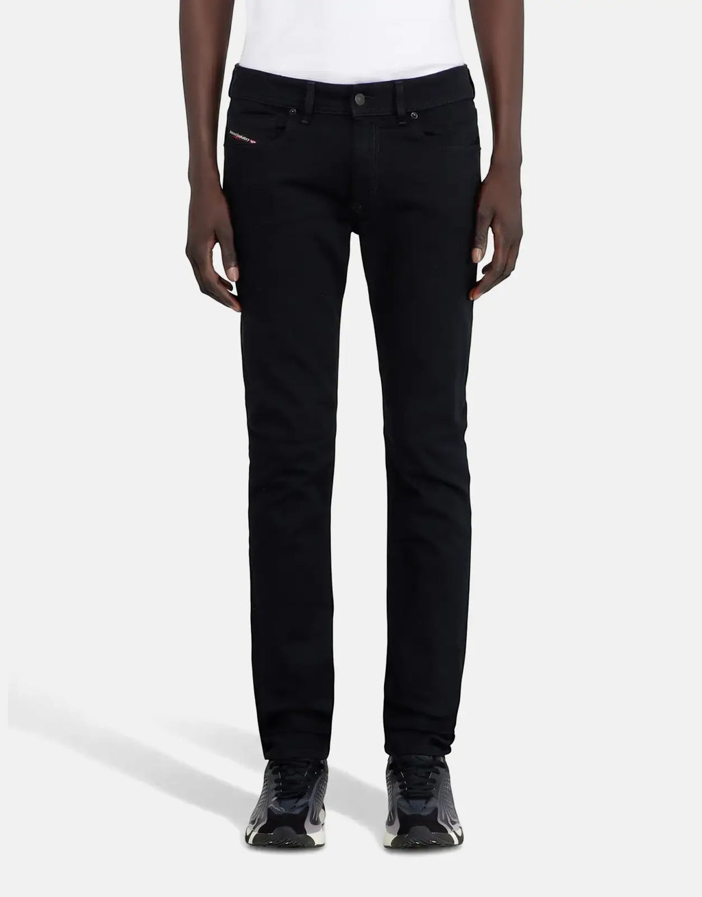 Diesel 1979 Sleenker Skinny Jeans 02
