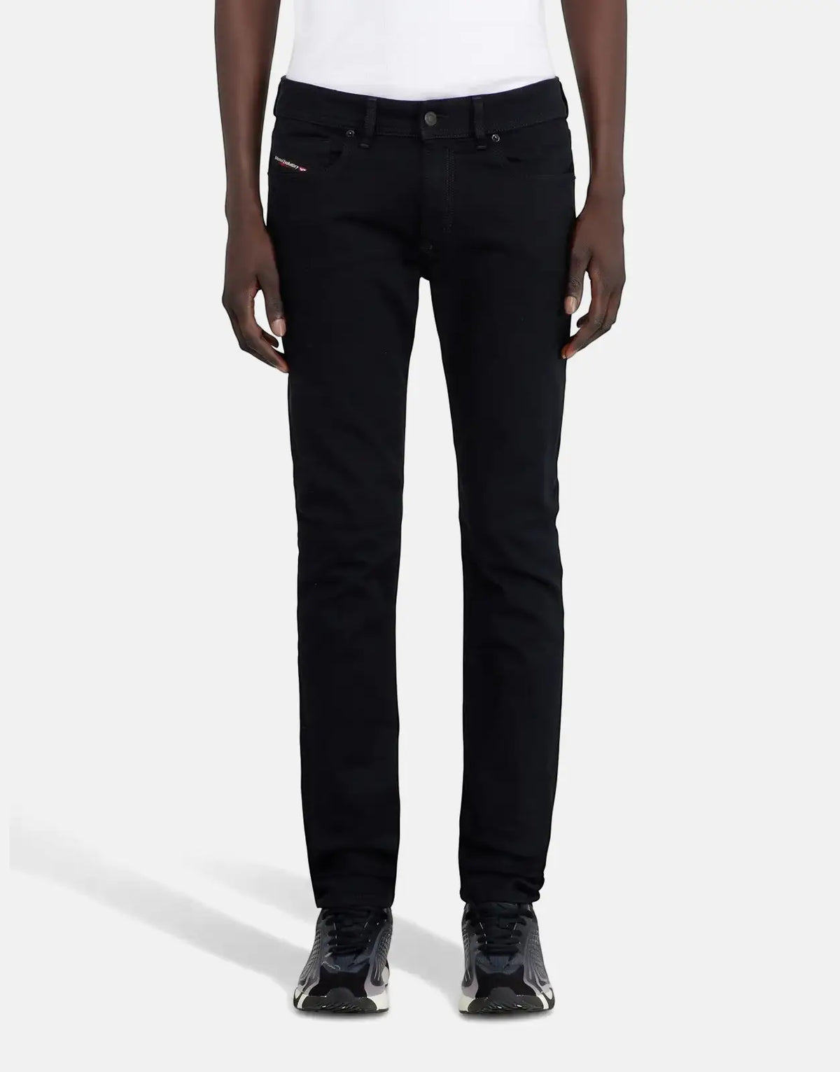 Diesel 1979 Sleenker Skinny Jeans 02