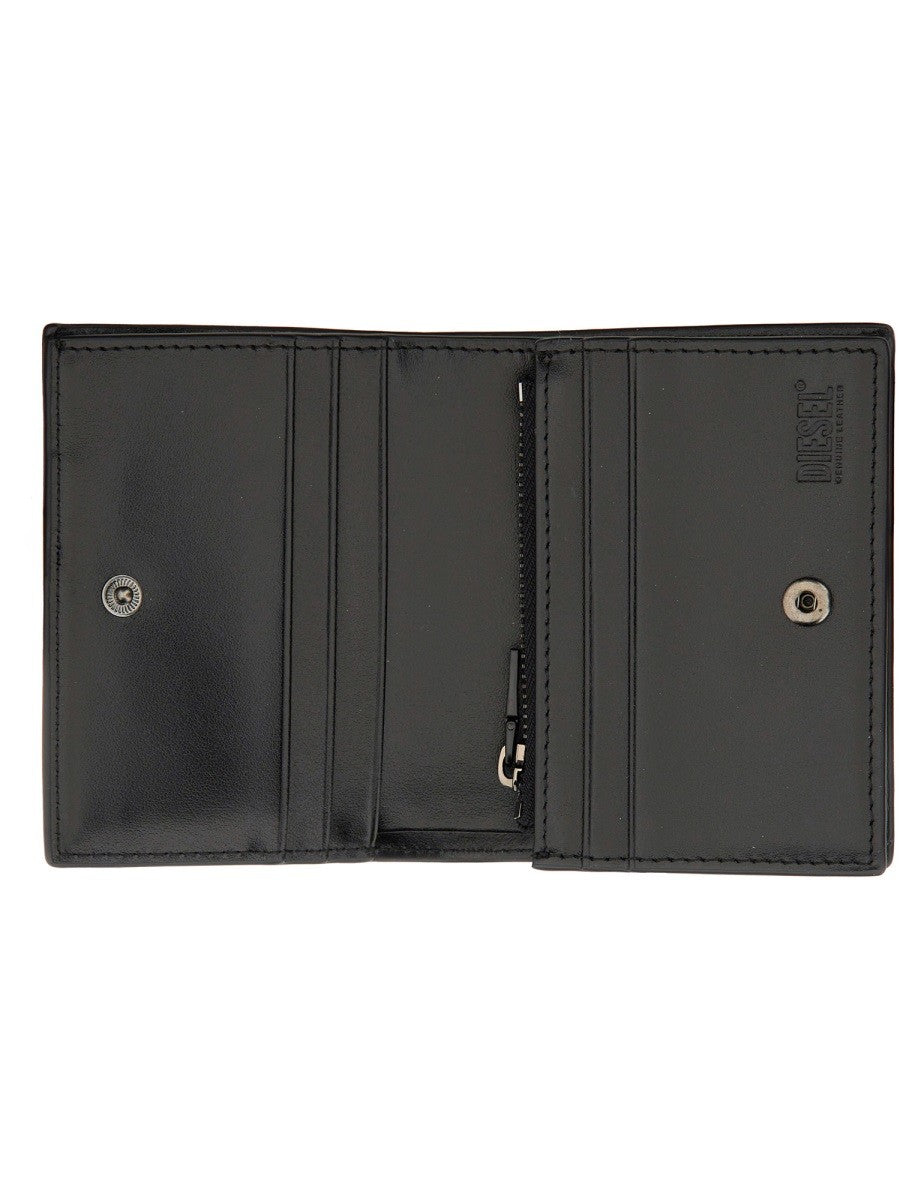 Diesel Portfolio "1 Dr Iii"