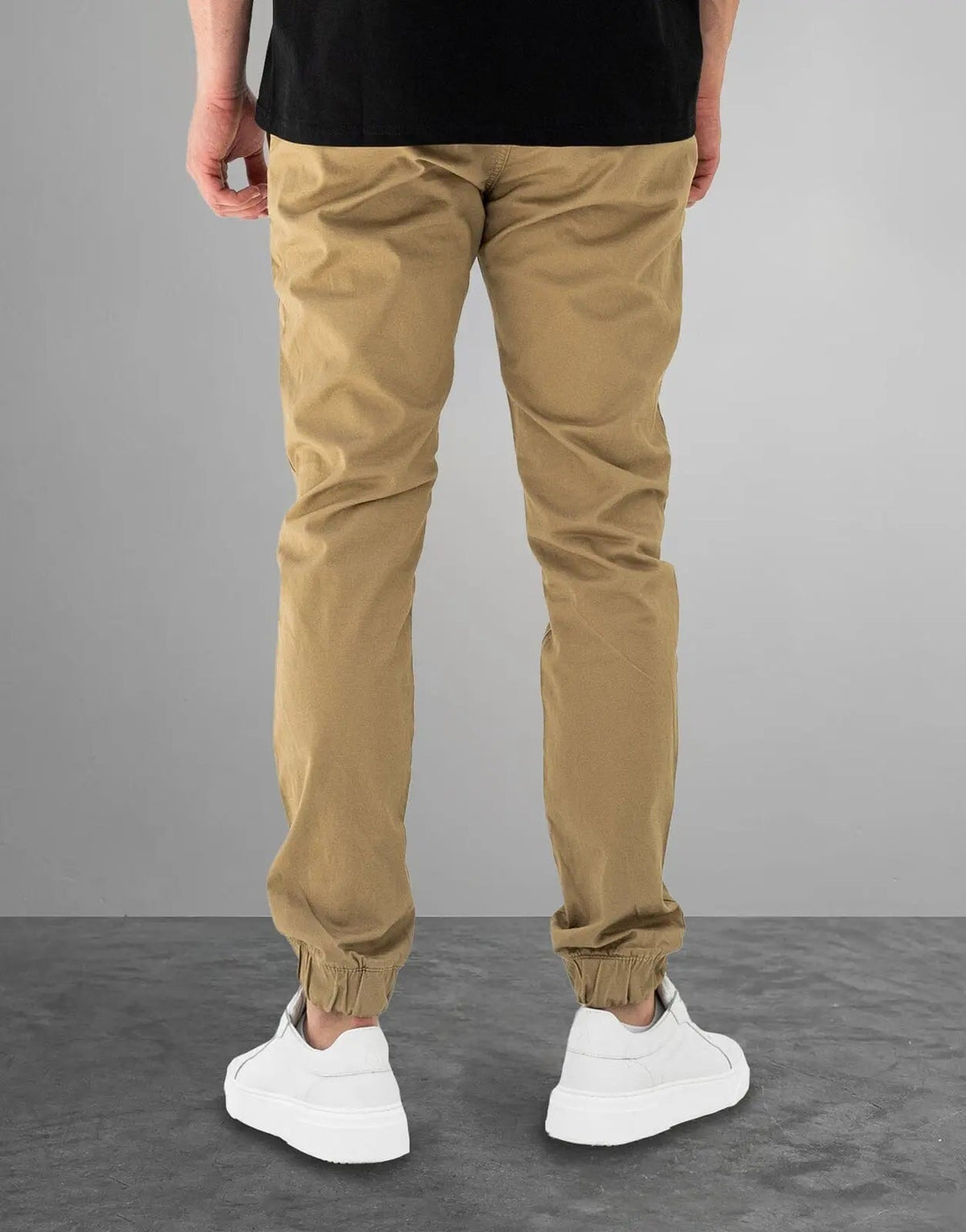 Fade Essential Cuffed Jogger Stone - view 2