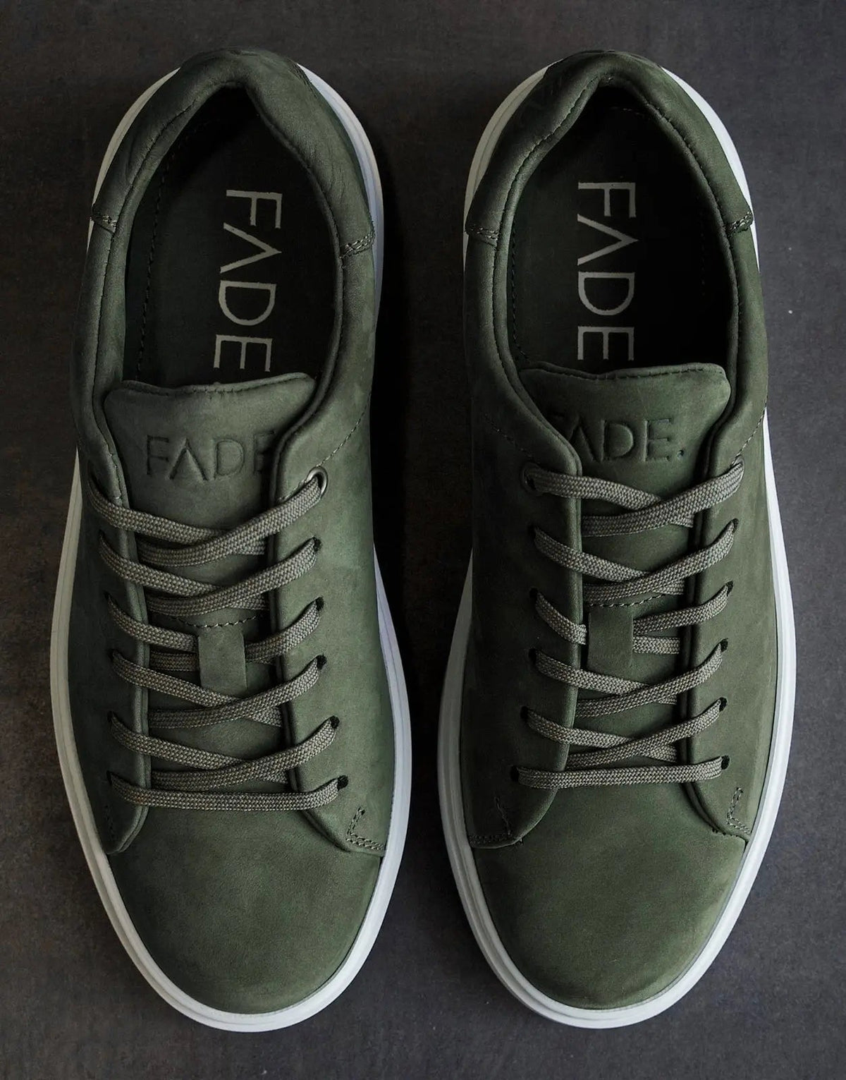 Fade Essential Green Sneakers - view 4