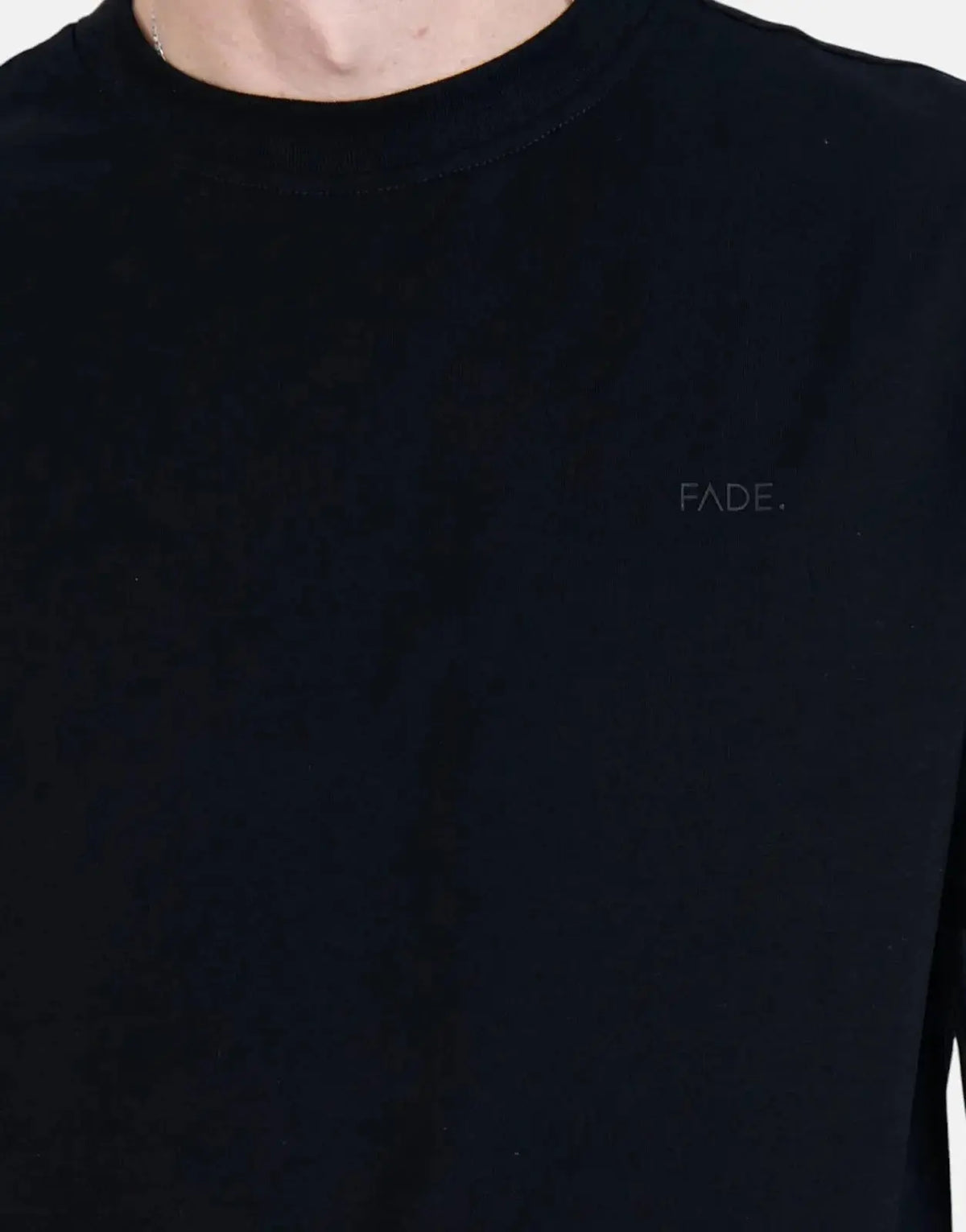 Fade Essential Slim Black T-Shirt - view 3