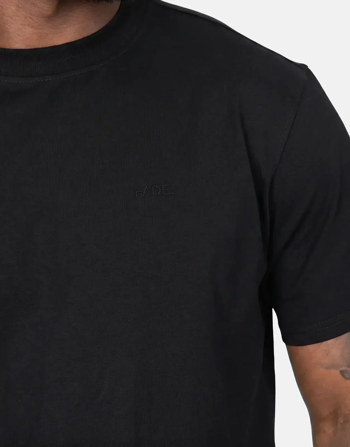 Fade Essential Slim Fit Black T-Shirt - view 4