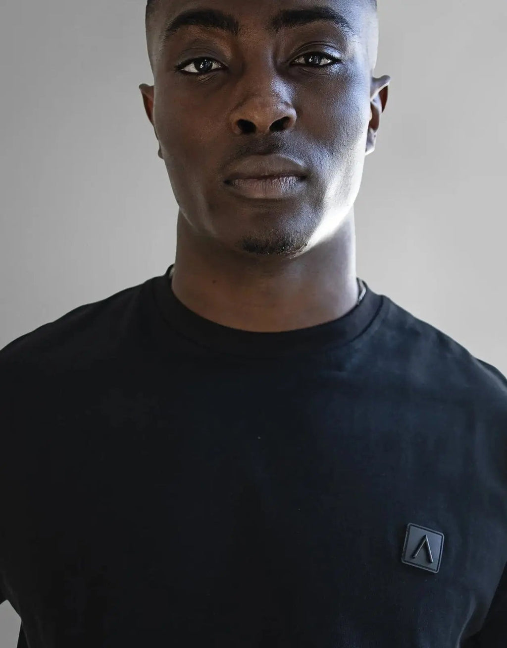 Fade Iconic Boxy Black T-Shirt - view 5