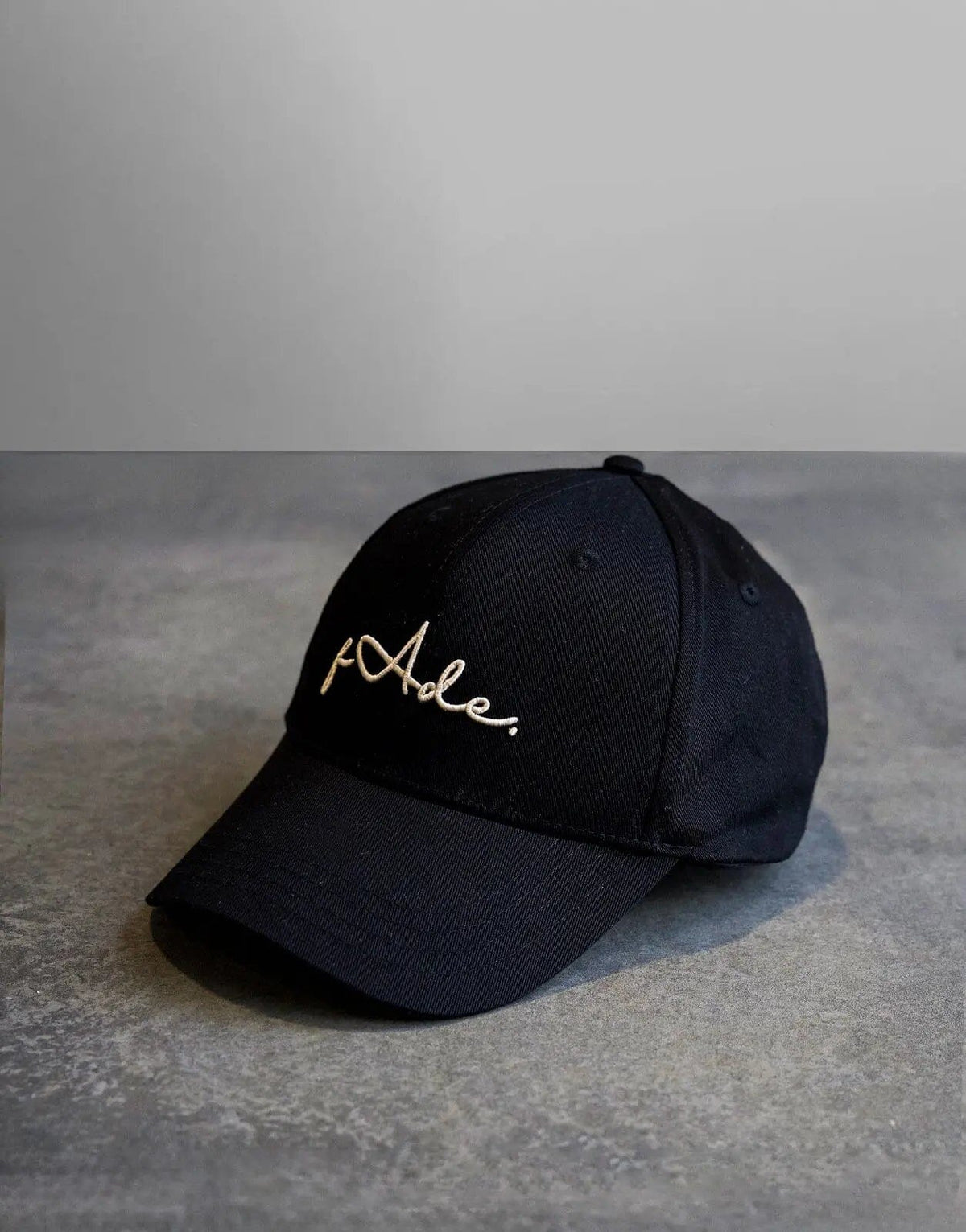Fade Signature Black Cap - view 3