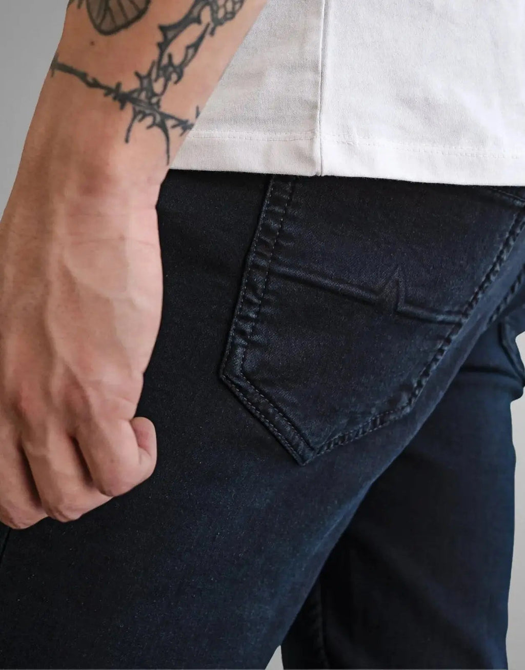 Fade Iconic Matte Blue Jeans - view 3