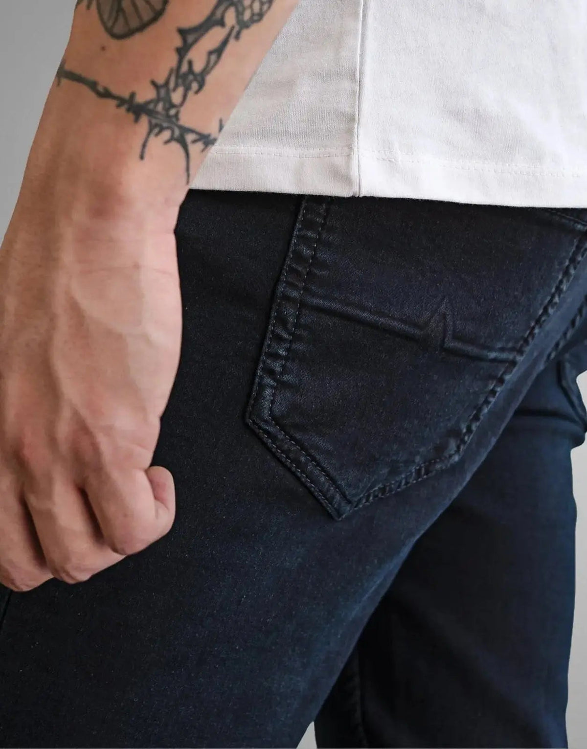 Fade Iconic Matte Blue Jeans - view 3