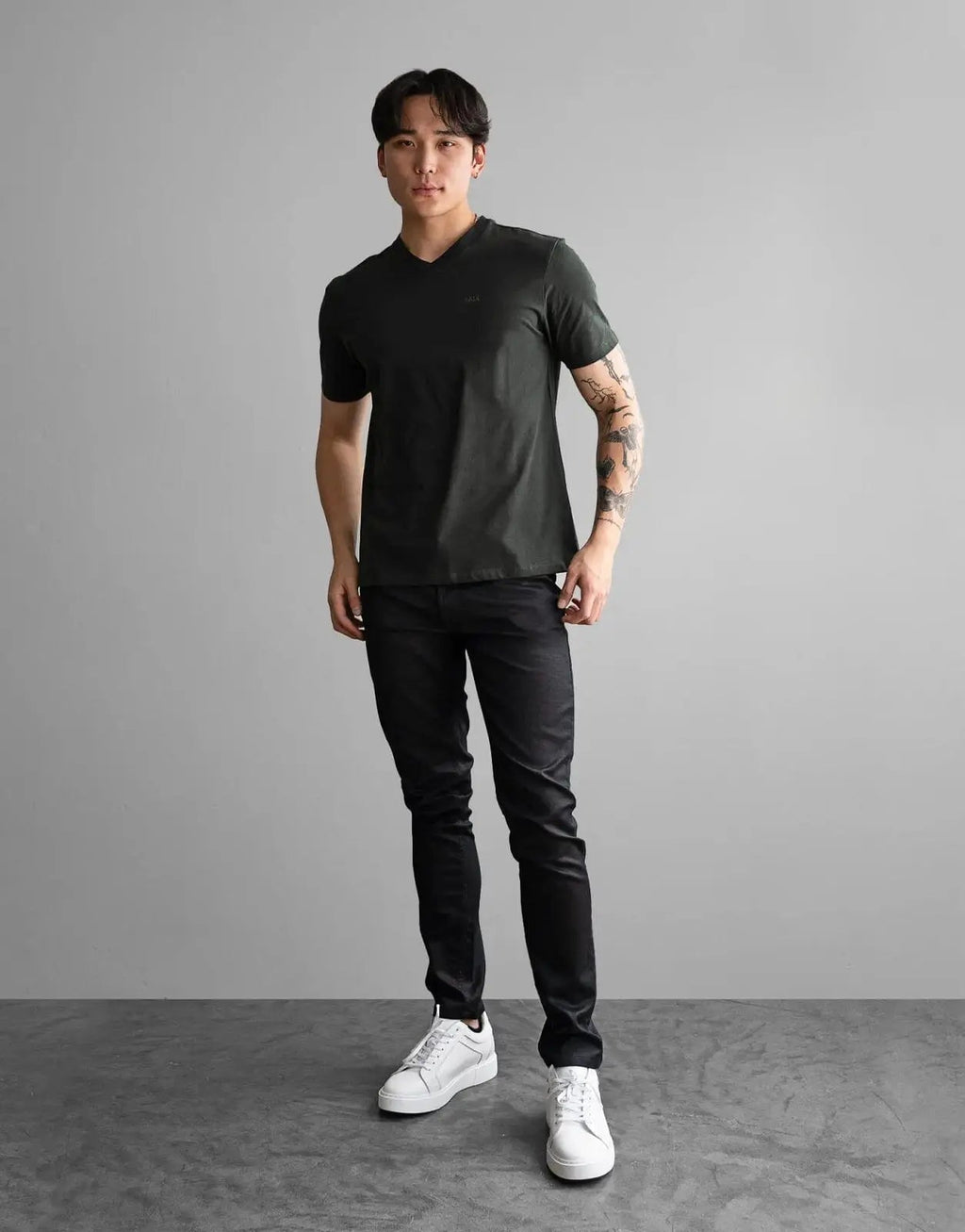 Fade Essential V-Neck Green T-Shirt - view 4