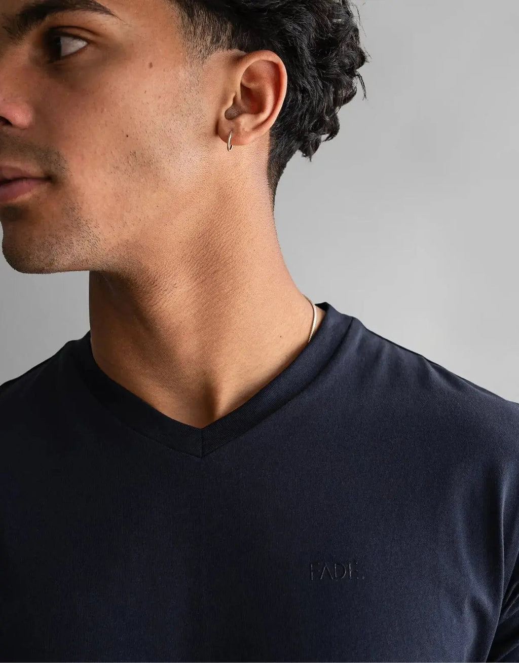 Fade Essential V-Neck Navy T-Shirt - view 3