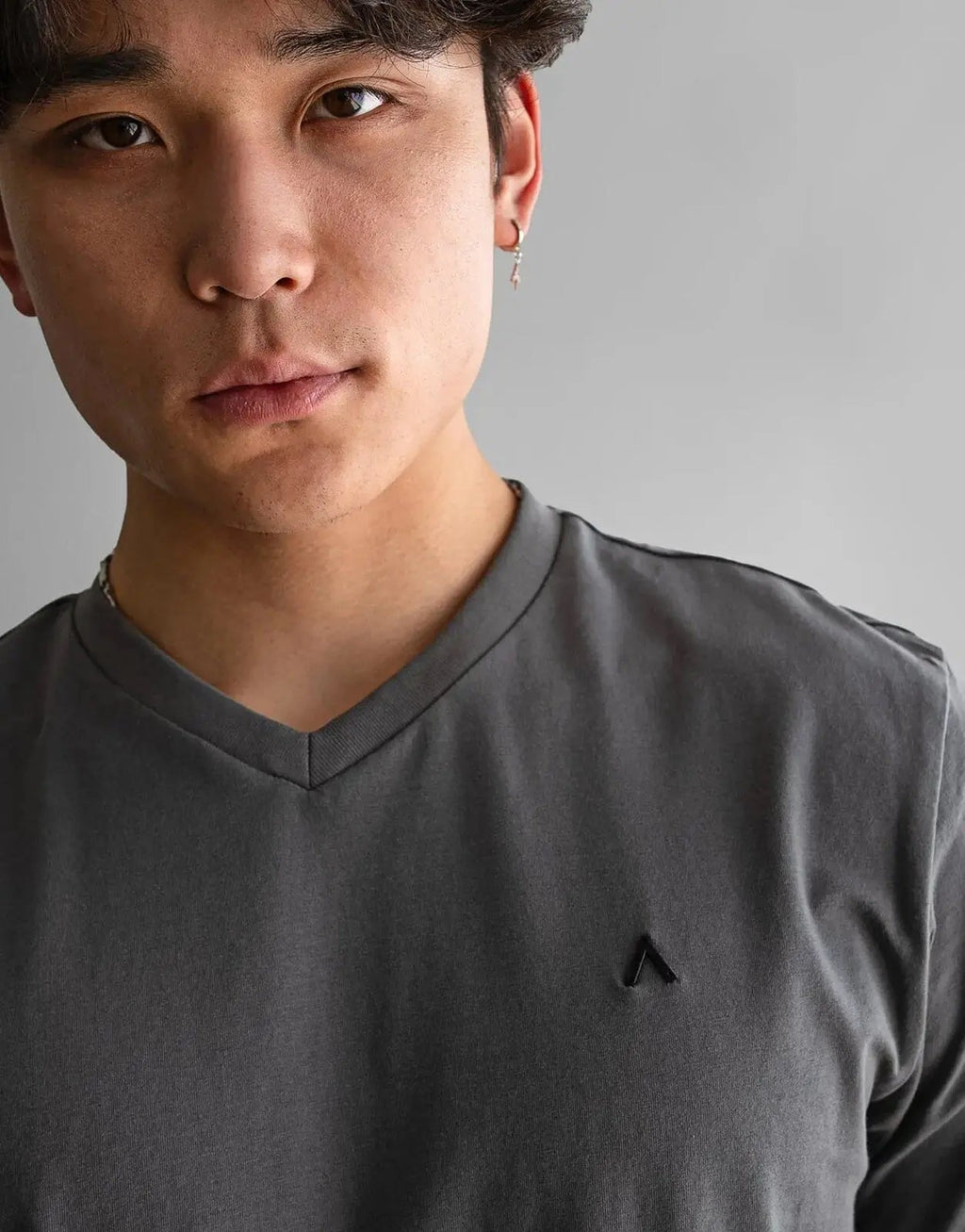 Fade Icon V-Neck Grey T-Shirt - view 3