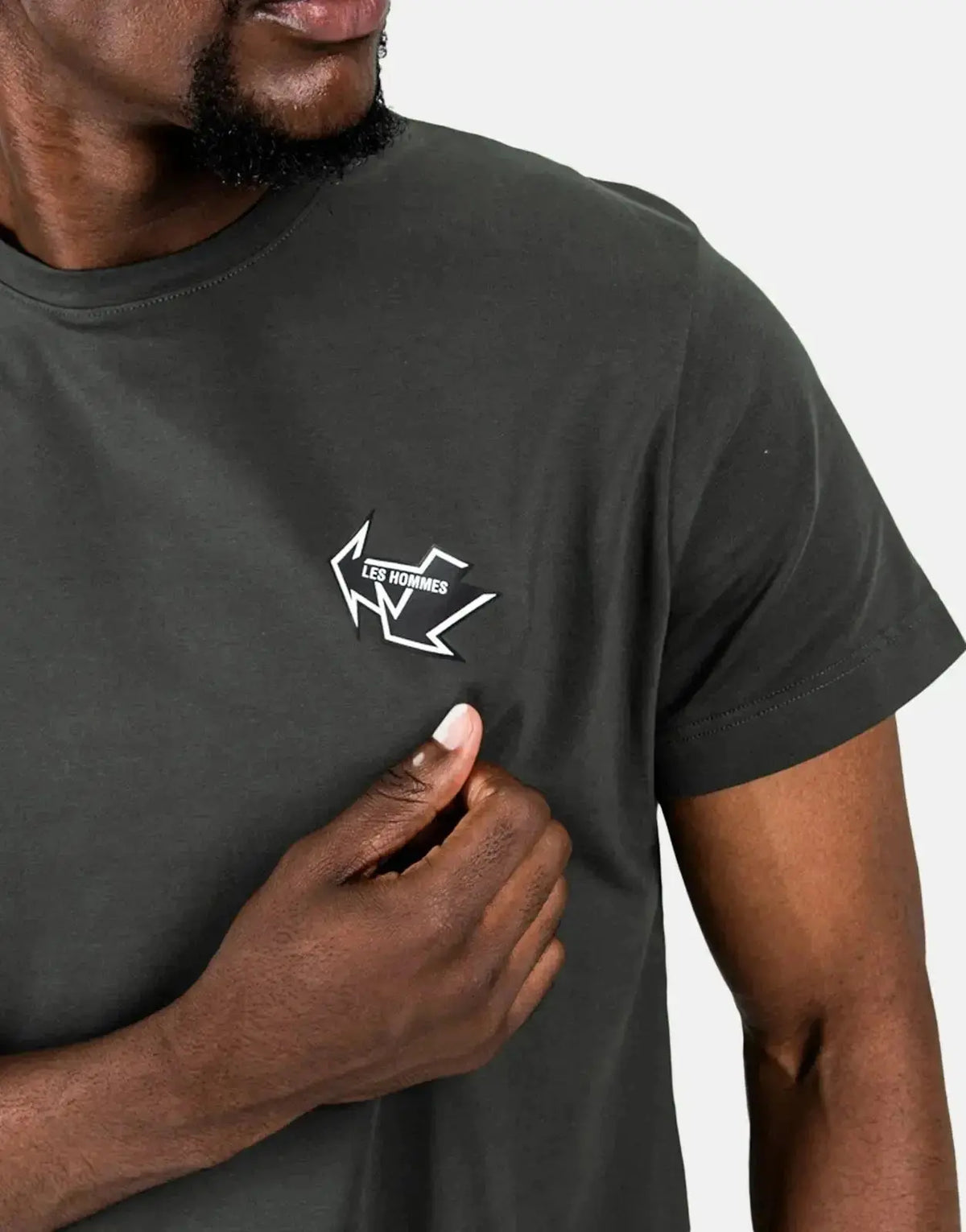 Les Hommes Arrow Back Print Mil Green T-Shirt - view 3