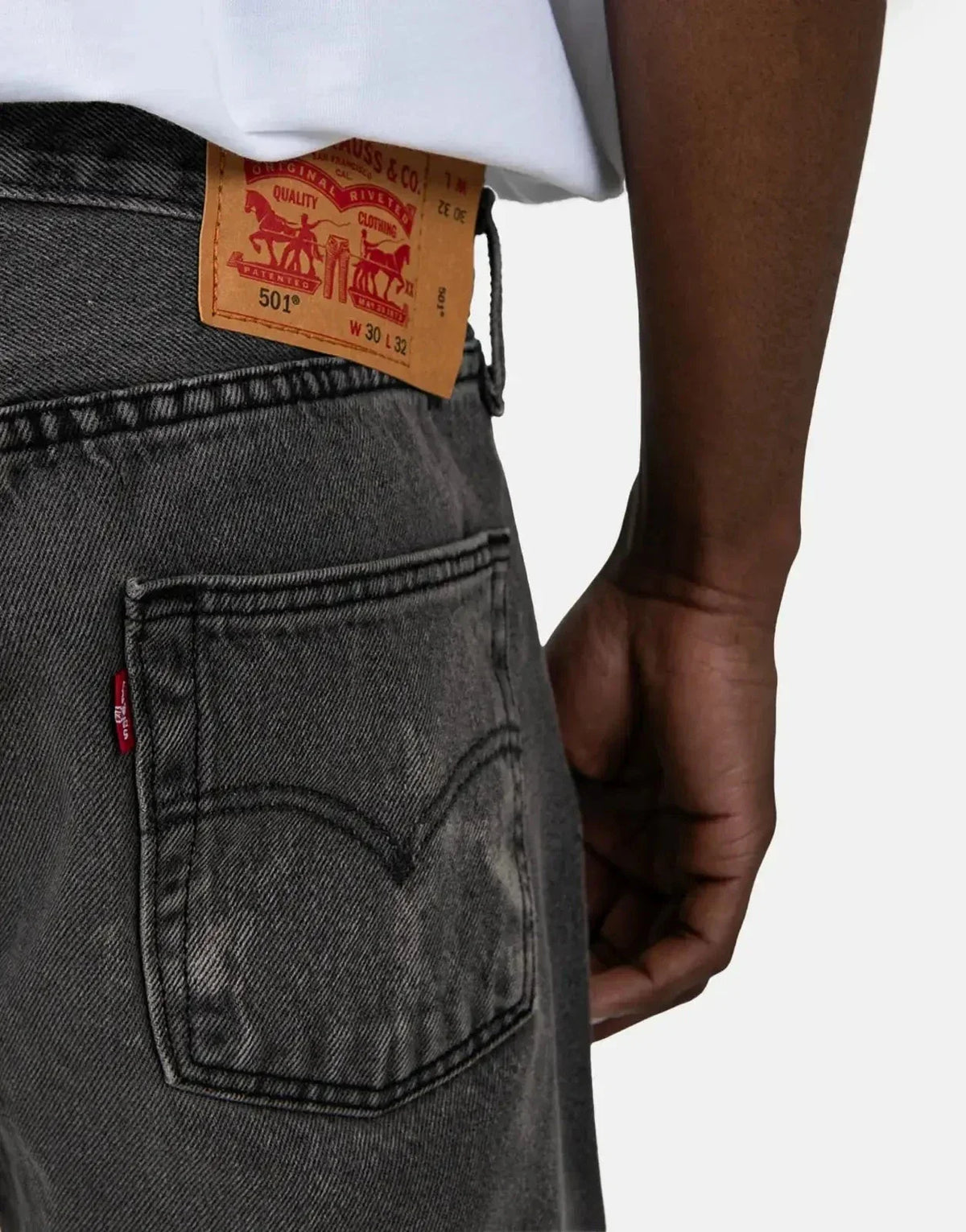 Levi's 501 Original We Are Finally Landing Jeans - view 3