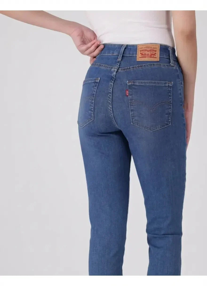 Levis 721 High Rise Did It Matter Skinny Jeans - view 3