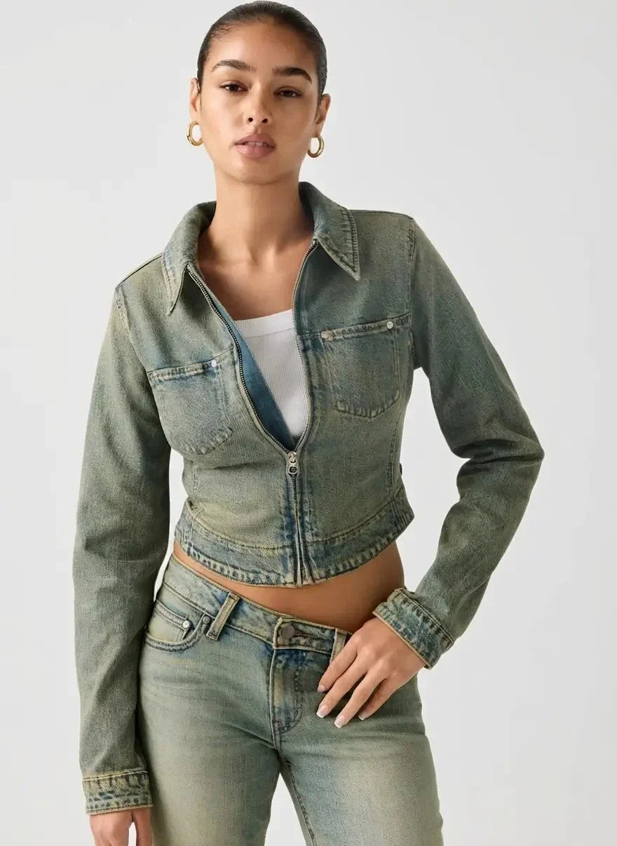 Levis Y2K Strech Fitted Trucker Jacket