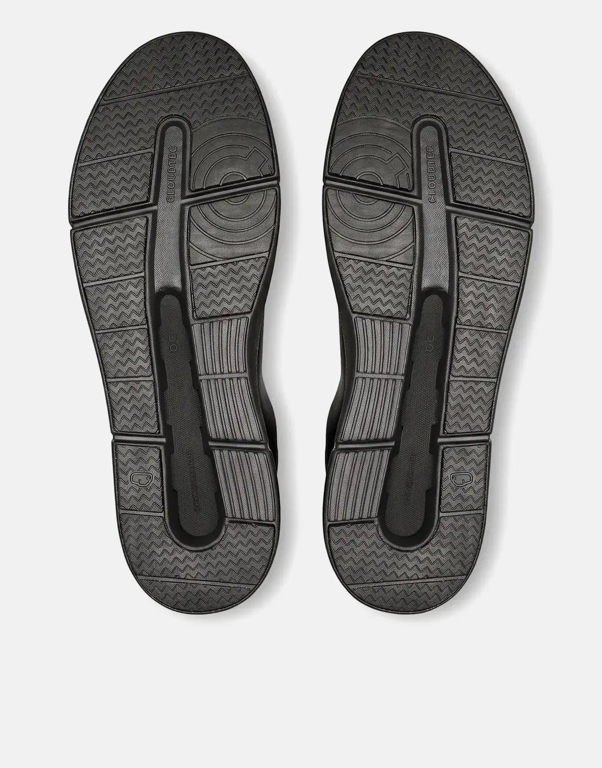 On Men's Roger Advantage Black Sneaker - view 4