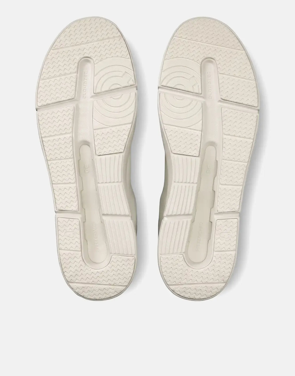 On Men's Roger Advantage White Sneaker - view 4