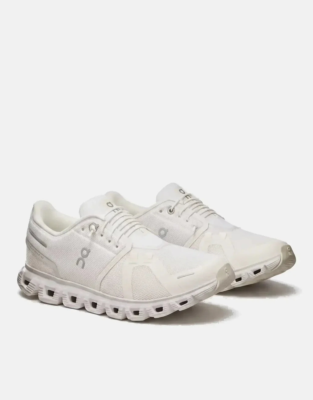 On Women's Cloud 6 White Sneakers - view 2